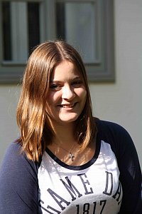 Jana Langkop
studiert Evangelische Theologie auf Examen
Aufgabe: 1. Finanzsprecherin & Verantwortliche für die Arbeitskreise
